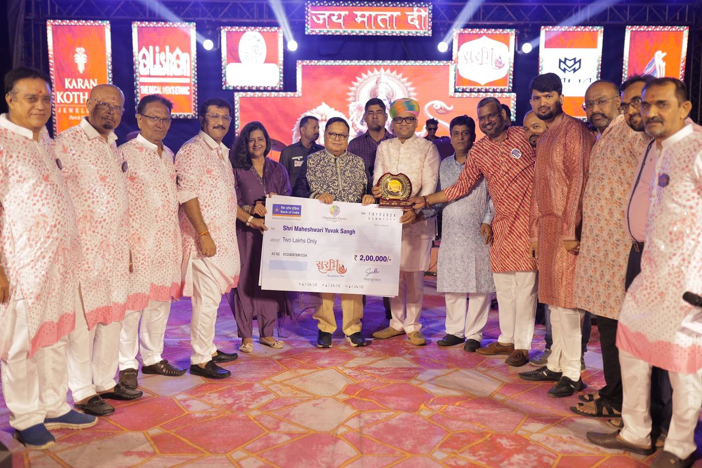 Surbhi Garba Nagpur donation cheque and trophy, Seva hi Dharam, Navratri at Chattarpur Farms